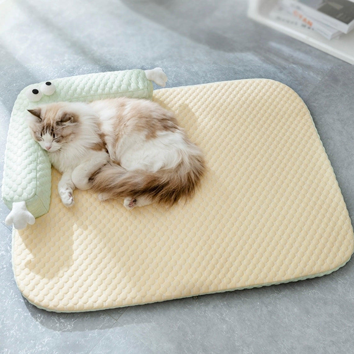 Pet Ice Silk Cooling Mat Summer Cat & Dog